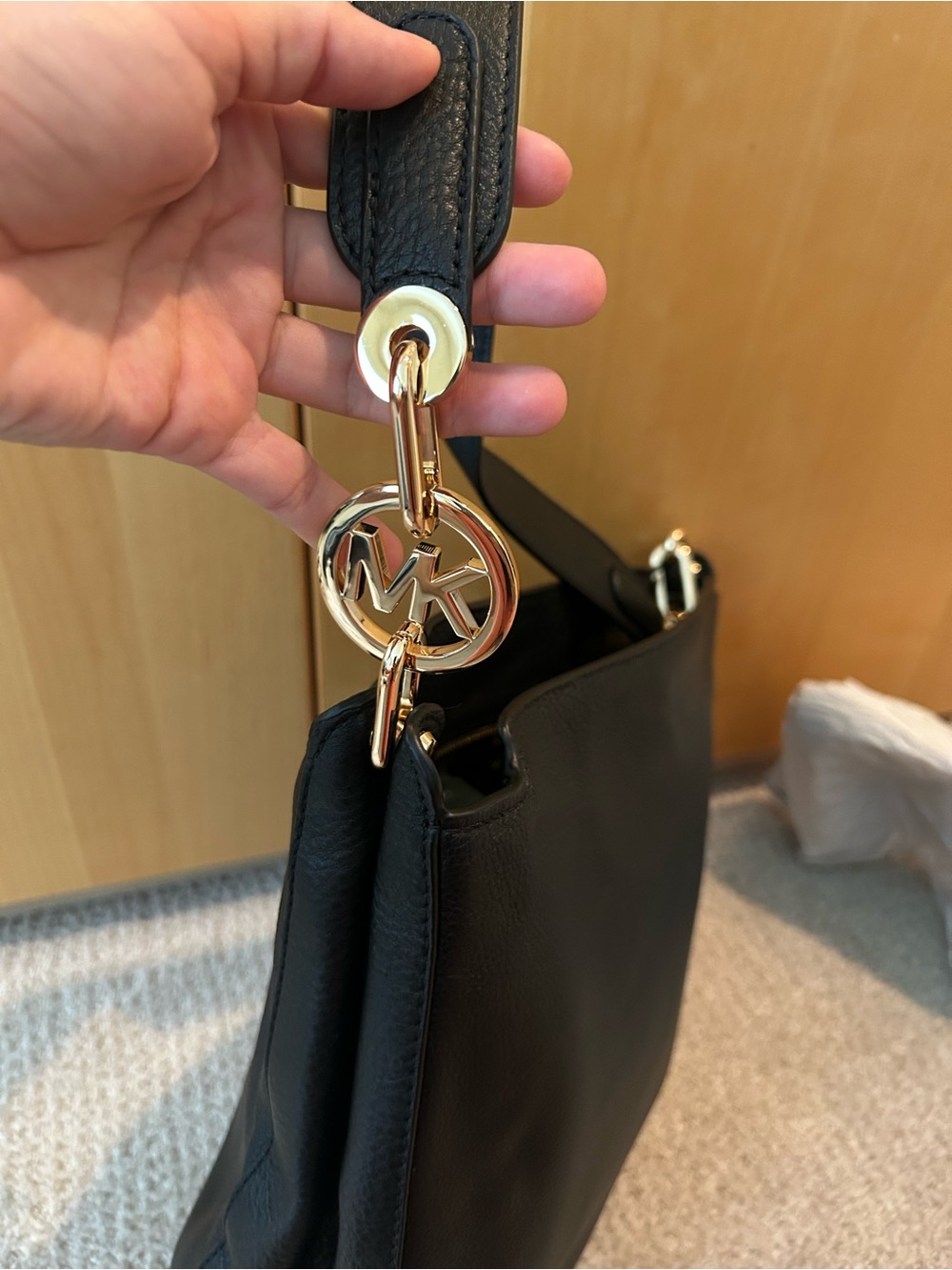 New Michael Kors Black Pebbled Leather Shoulder Bag with Gold Hardware - Picture 4 of 4